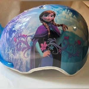 Disney Frozen girls helmet